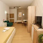 Apartamento Cozy Next To Square 21 Tirana