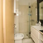 Apartament Cozy Next To Square 21 Tirana