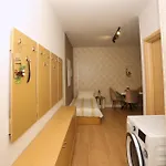 Cozy Next To Square 21 Apartament *