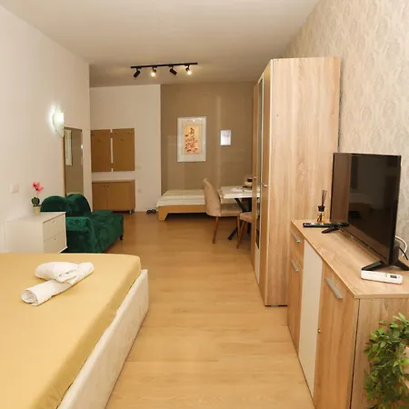 Διαμέρισμα Cozy Next To Square 21 Τίρανα