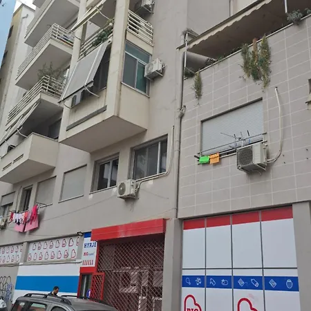 Cozy Next To Square 21 *